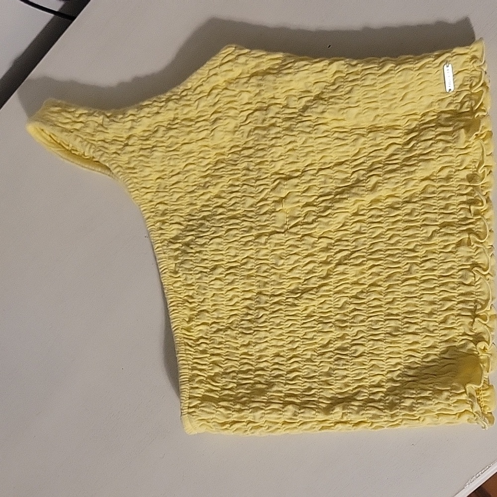 Hollister XS one shoulder tank